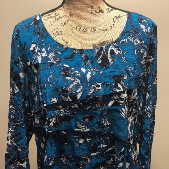 {Alfani} Abstract Print Layered Raw Hem Blouse - Picture 4 of 7